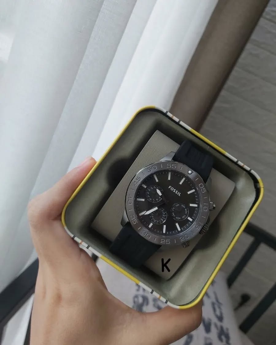 Fossiil Minimalist Chronograph Watch