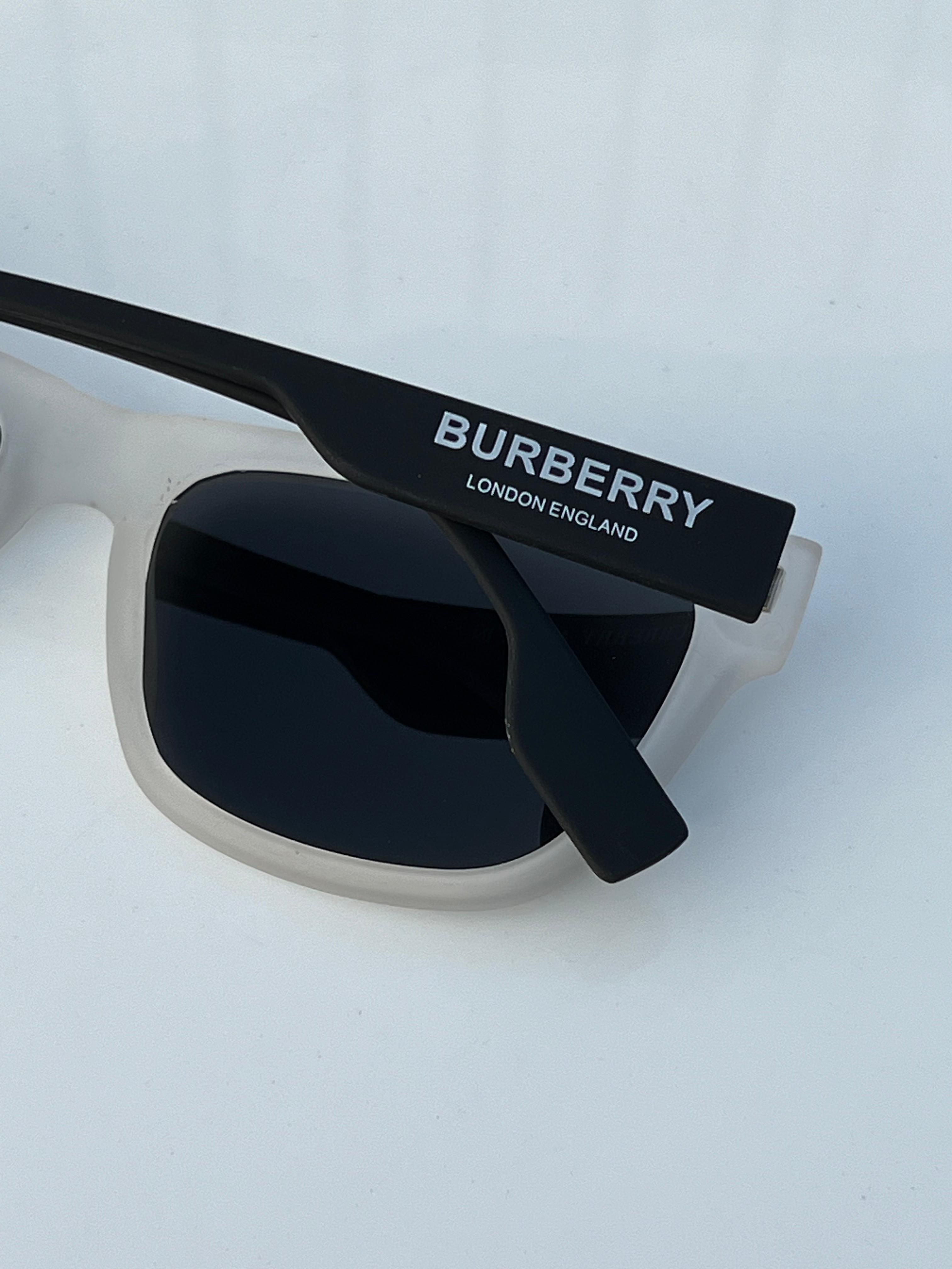 Bur 4293 white black SG